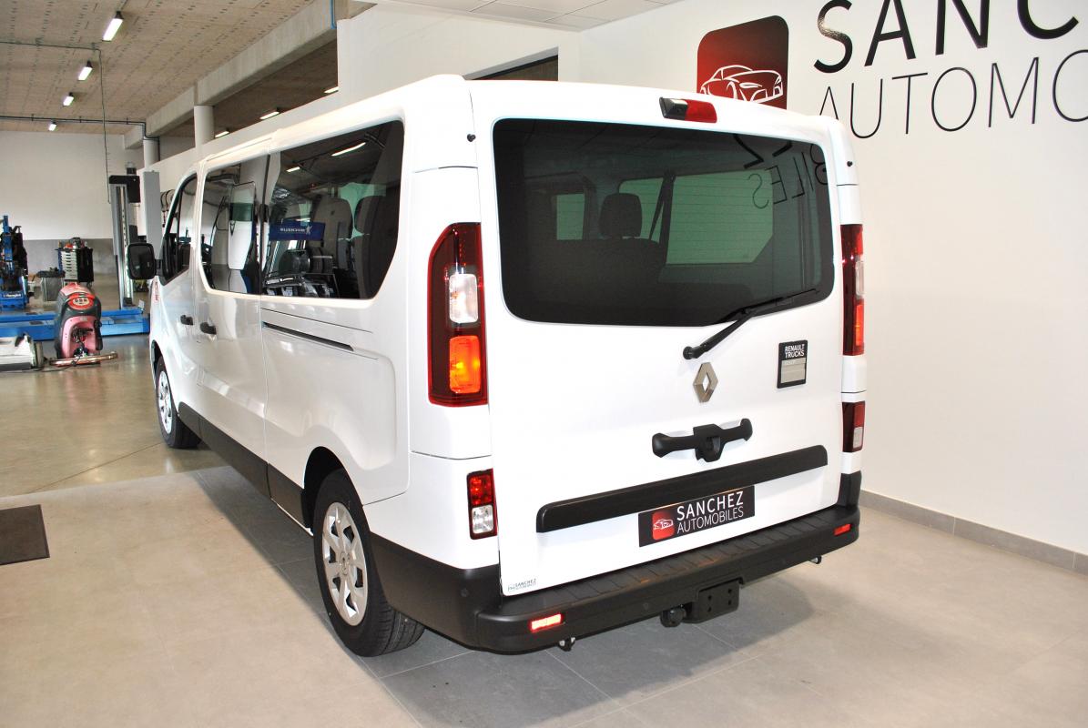Renault Trafic - III (2) COMBI L2 2.0 DCI 150 9PL RED