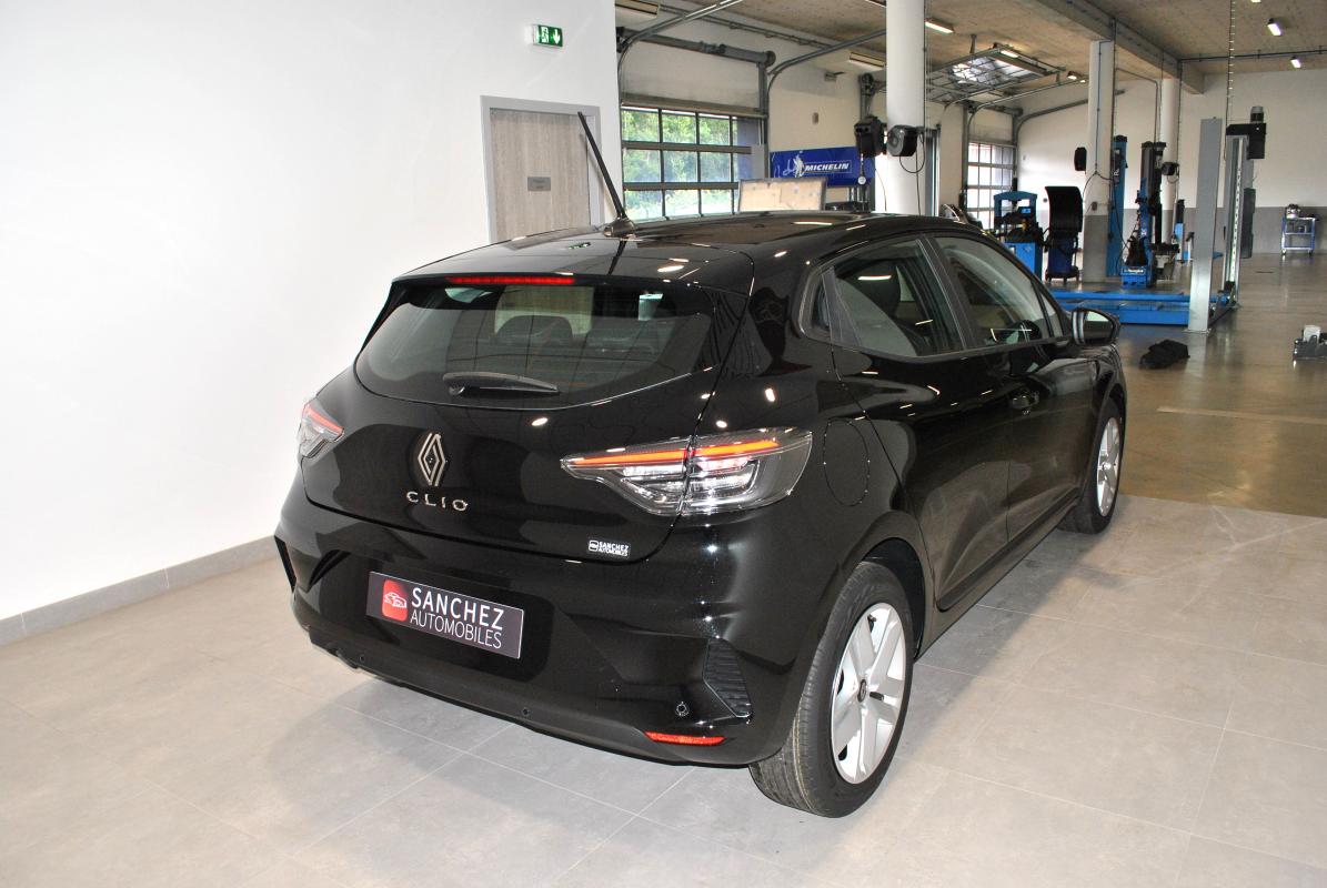 Renault Clio - V (2) 1.5 DCI 100 EVOLUTION