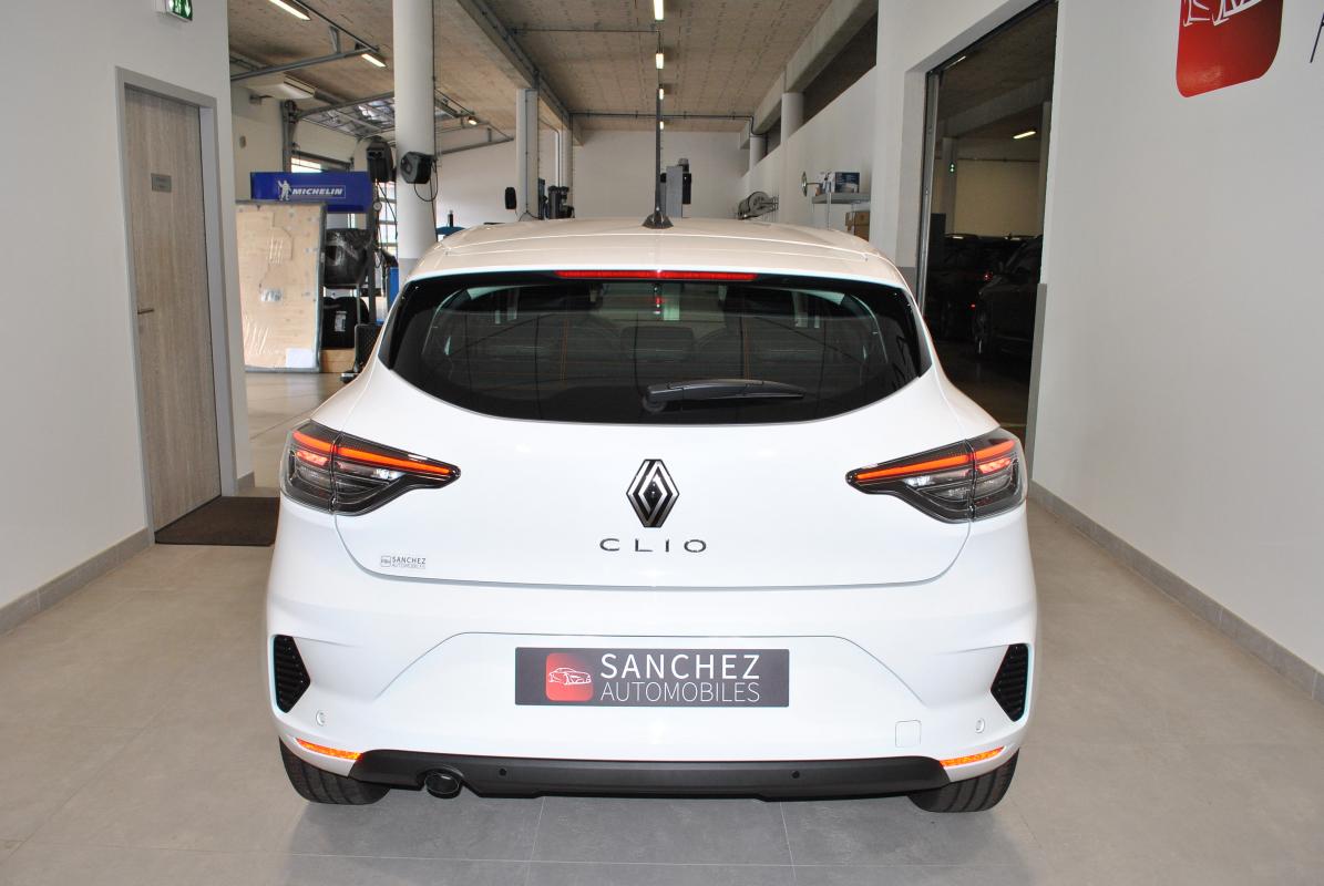 Renault Clio - V (2) 1.5 DCI 100 EVOLUTION