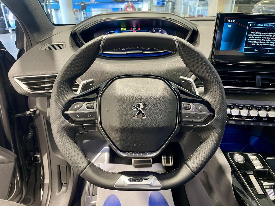 Peugeot 5008 - II (2) 1.5 BLUEHDI 130 EAT8 GT