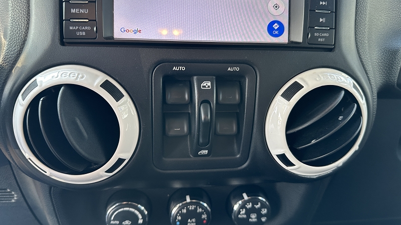 Jeep Wrangler - 2.8 CRD FAP - BVA 2015 UNLIMITED SAHARA