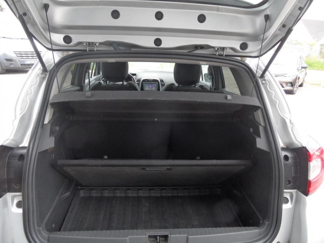 Renault Captur - 