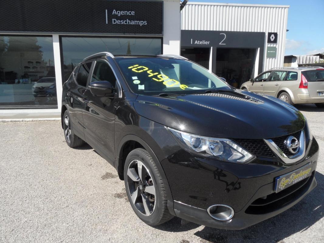 Nissan Qashqai - 