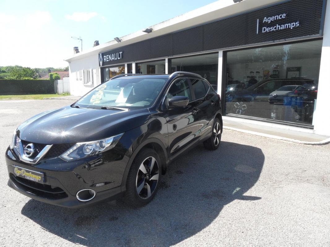 Nissan Qashqai - 