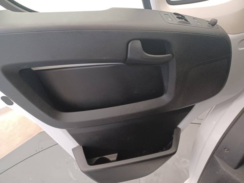 Opel Movano - (30) FGN 3.3T L2H2 140 CH PACK BUSINESS