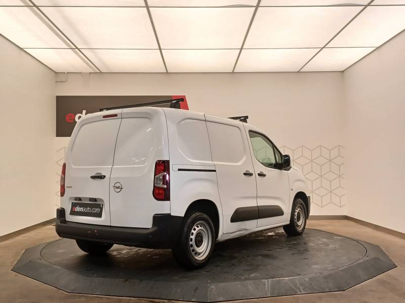 Opel Combo - (30) CARGO 1.5 100 CH S/S L1H1 BVM5 STANDARD PACK CLIM