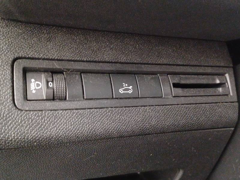 Peugeot 3008 - Puretech 130ch S&S BVM6 Crossway