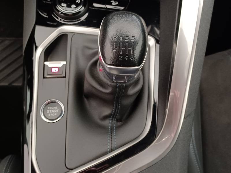 Peugeot 3008 - Puretech 130ch S&S BVM6 Crossway