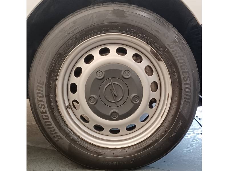 Opel Vivaro - FOURGON FGN L2 2.0 DIESEL 120 CH PTAC AUGMENTE PACK BUSINESS