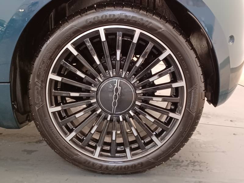 Fiat 500 - e 118 ch La Prima