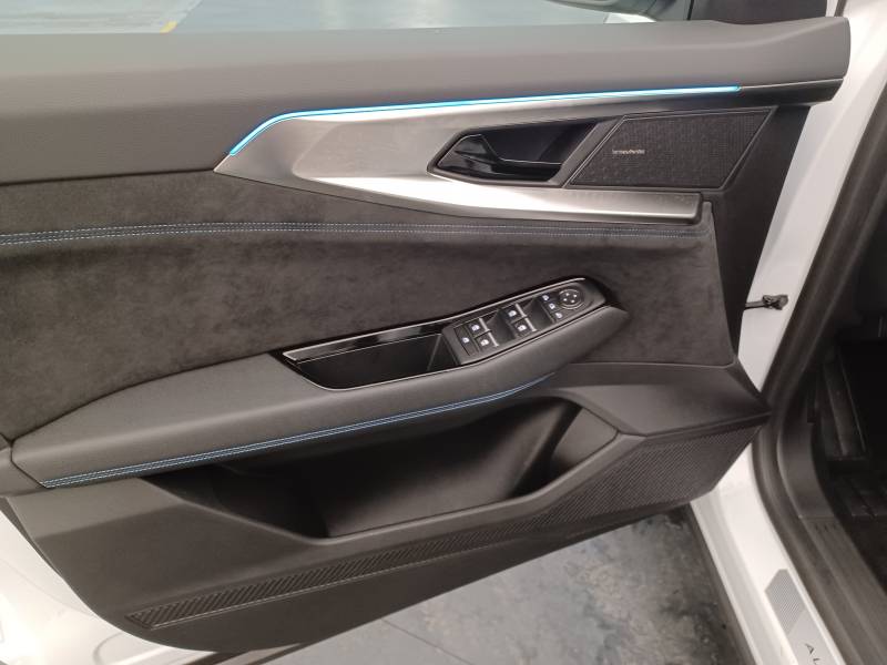 Renault Austral - E-Tech hybrid 200 Iconic esprit Alpine
