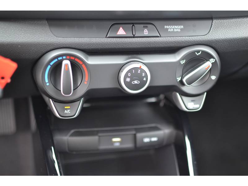 Kia Stonic - 1.0 T-GDi 100 ch BVM6 Active