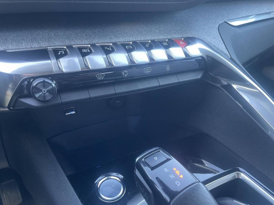 Peugeot 3008 - II 1.2 PURETECH 130 S&amp;S EAT6 ALLURE