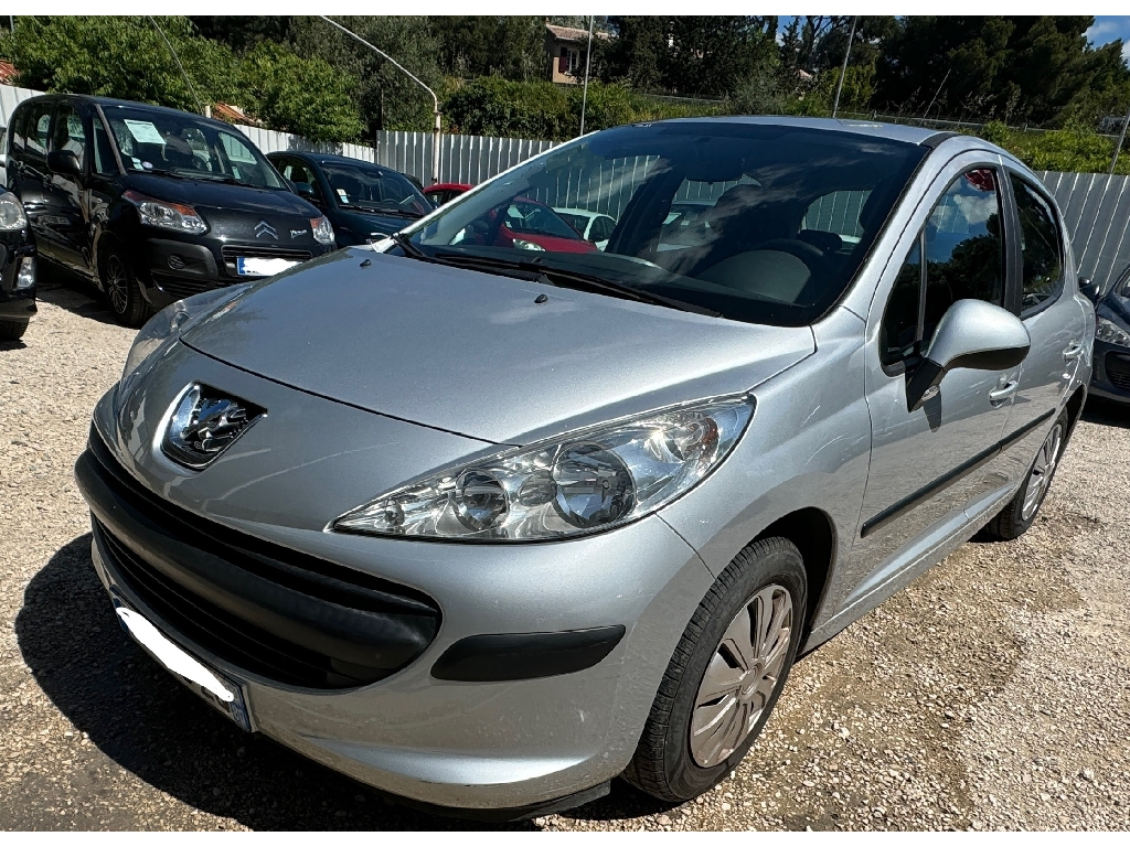 Peugeot 207 - 1.4 VTi 16V 95ch Style