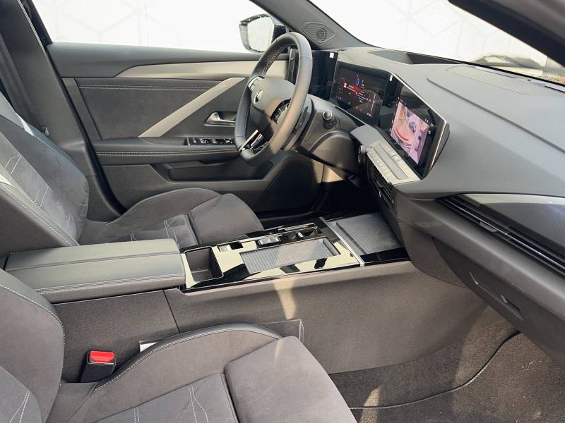 Opel Astra - Hybrid 180 ch BVA8 GS