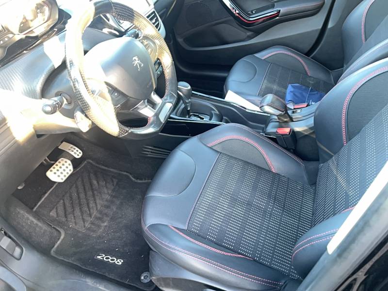 Peugeot 2008 - 1.2 PureTech 110ch S&S EAT6 GT Line
