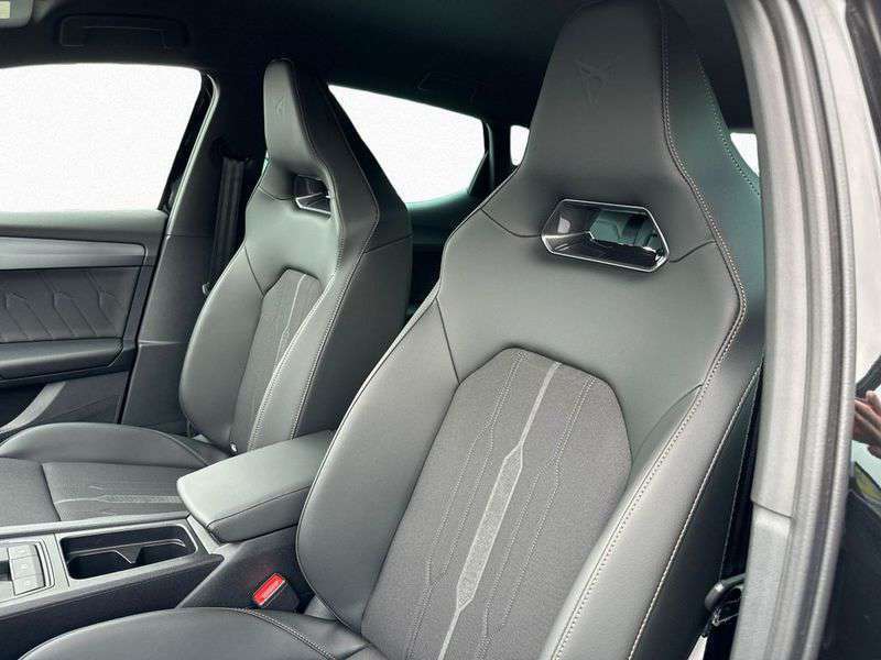 Cupra Leon - E-HYBRID 1.4 TSI 204 DSG