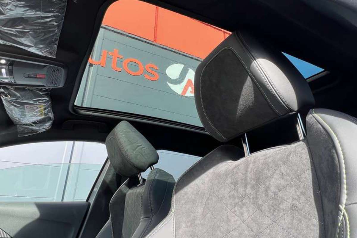 Peugeot 208 - 1.2 130 EAT8 GT PACK TOIT