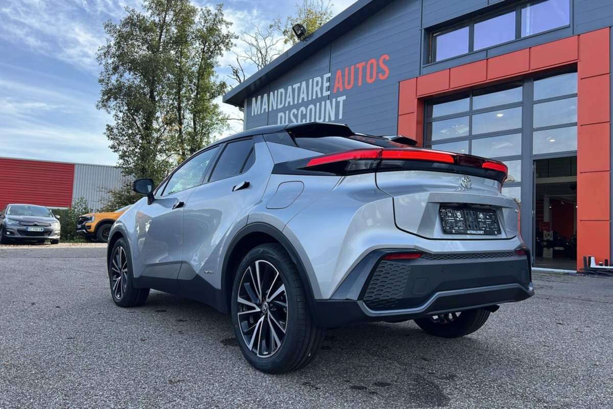 Toyota C-HR - HYBRID 197 4X4 AWD EXECUT