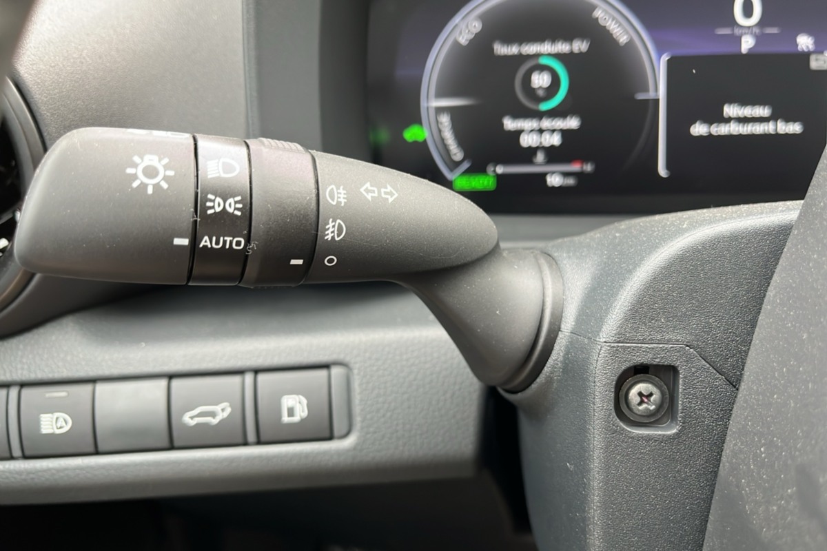 Toyota C-HR - HYBRID 200 AWD DESIGN PK