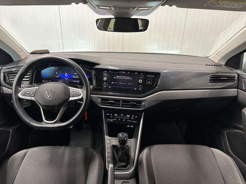 Volkswagen Taigo - 1.0 TSI 110 BVM6 LIFE