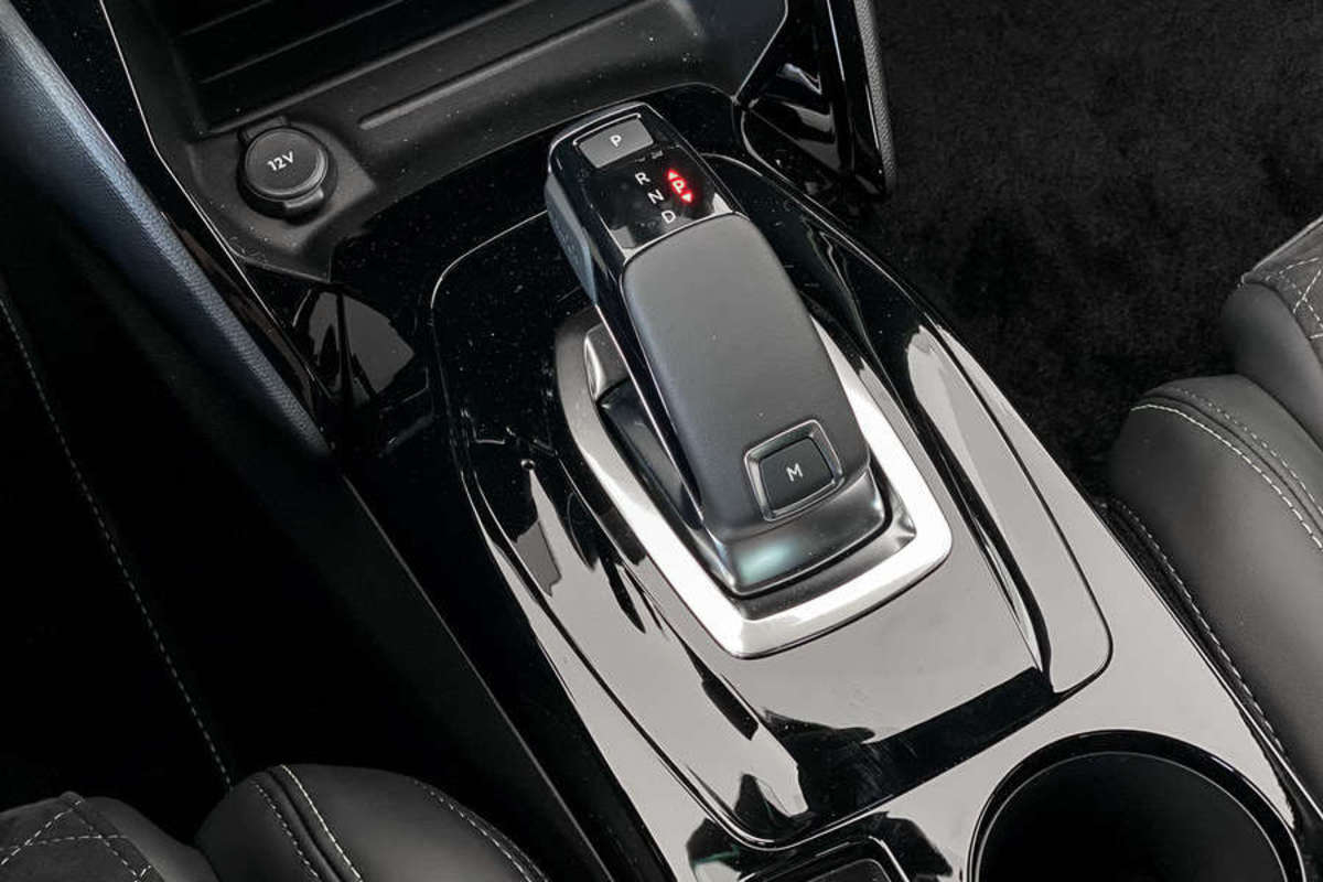 Peugeot 208 - 1.2 130 EAT8 GT PACK TOIT