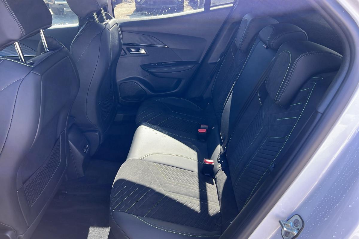 Peugeot 2008 - 1.2 130 EAT8 GT PLUS