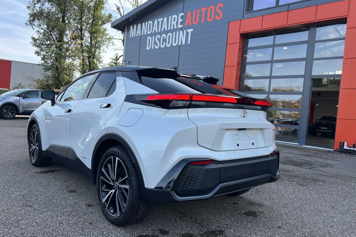 Toyota C-HR - HYBRID 197 4X4 AWD EXECUT