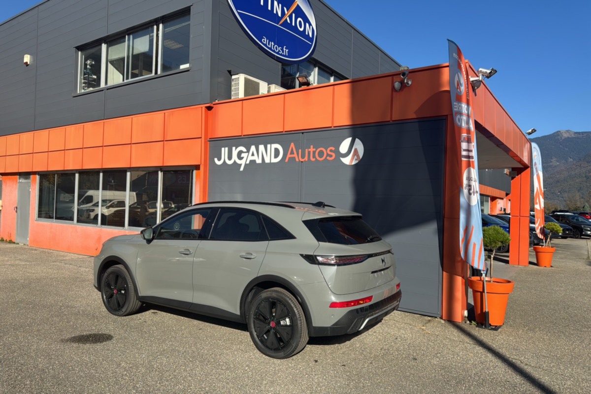 DS DS 7 - HDI 130 EAT8 PERFORMANCE