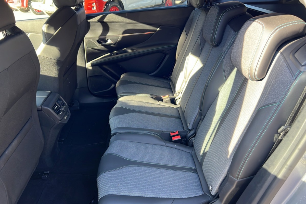 Peugeot 5008 - BLUEHDI 130 EAT8 ALLURE P