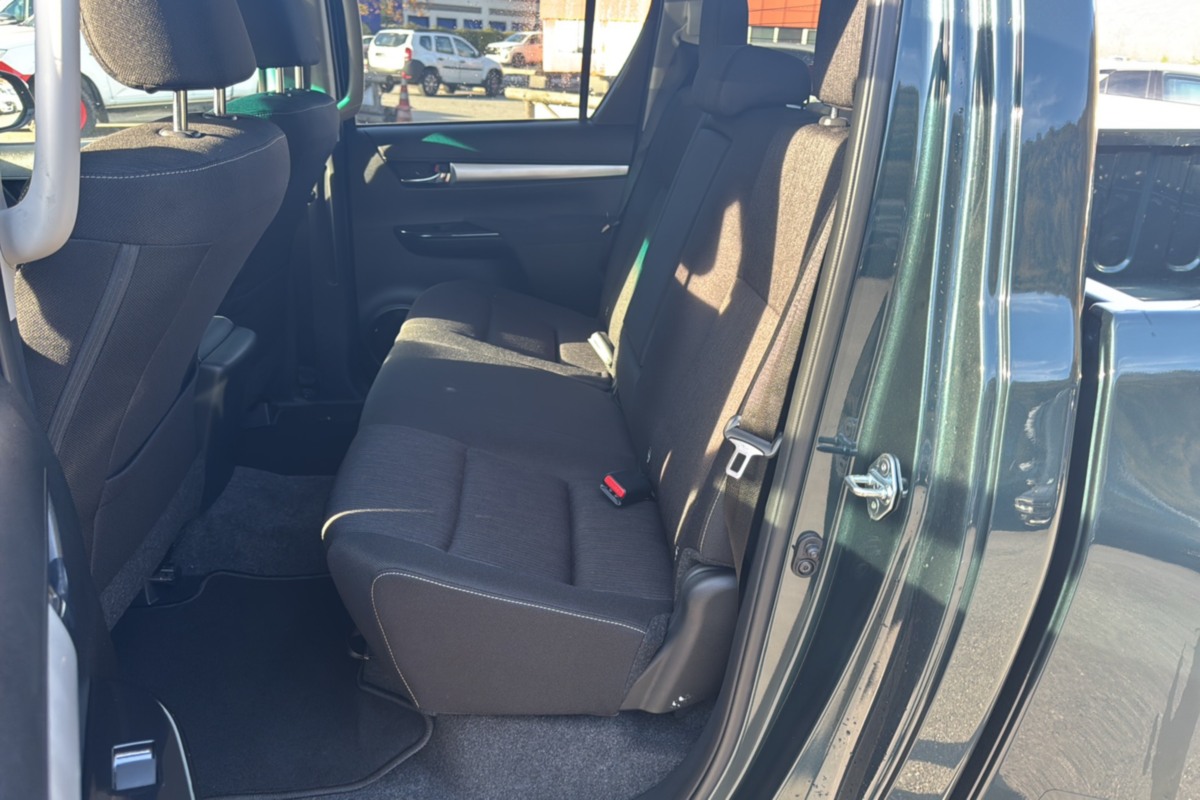 Toyota Hilux - 2.8 D4-D 204 BVA LEGENDE