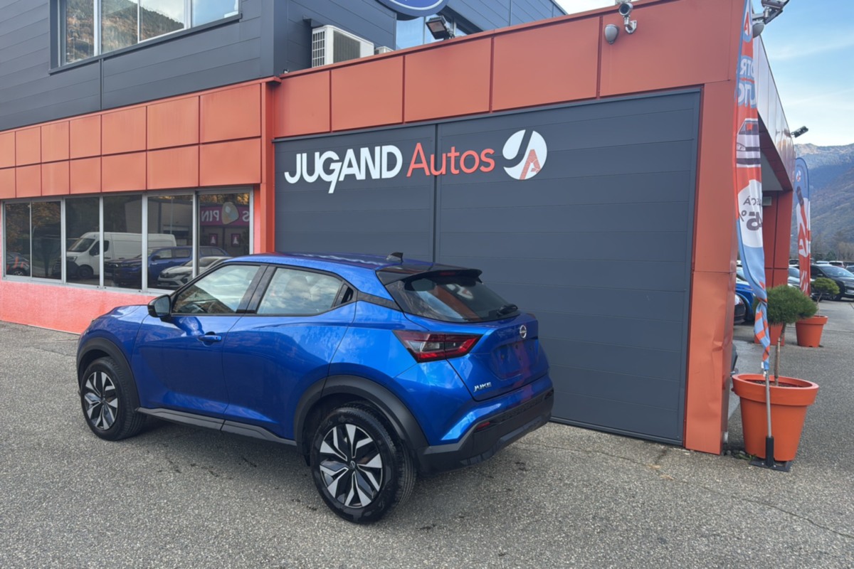 Nissan Juke - 1.0 DIG-T 114 BVA ACENTA
