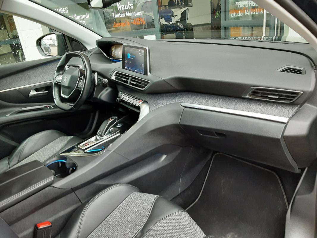 Peugeot 3008 - BlueHDi 130ch SetS EAT8 Allure Business