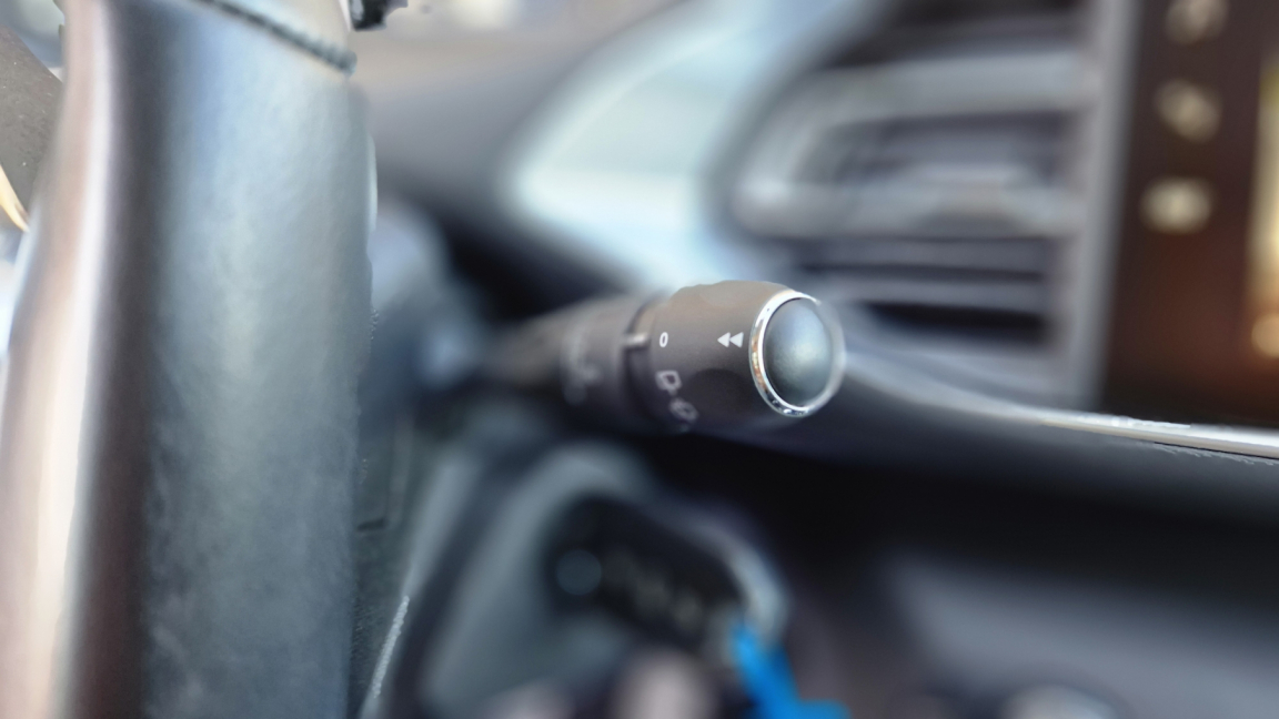 Peugeot 308 - BlueHDi 100ch SetS BVM6 Active Business