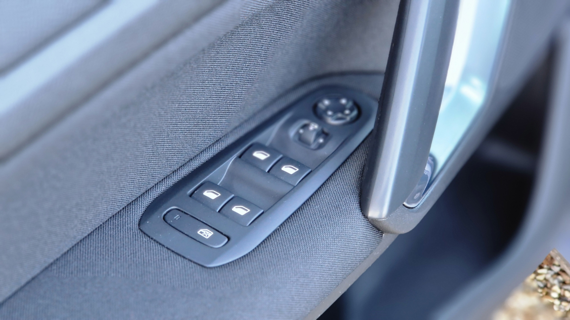 Peugeot 308 - BlueHDi 100ch SetS BVM6 Active Business