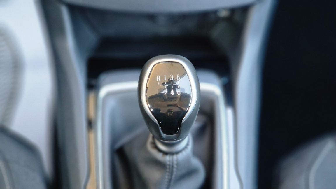 Peugeot 308 - BlueHDi 100ch SetS BVM6 Active Business