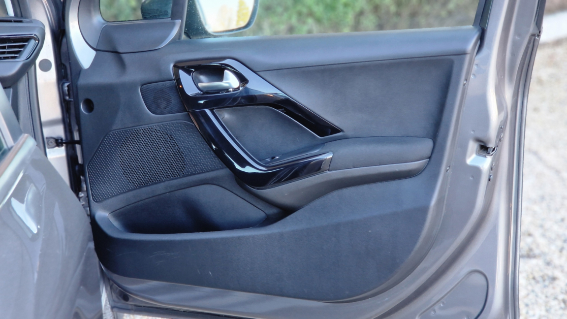Peugeot 208 - BLUEHDI 100 SetS BVM5 BUSINESS