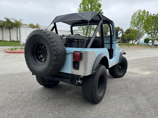 Jeep Wrangler - CJ5 V8 304 CI 1979 BLEUE