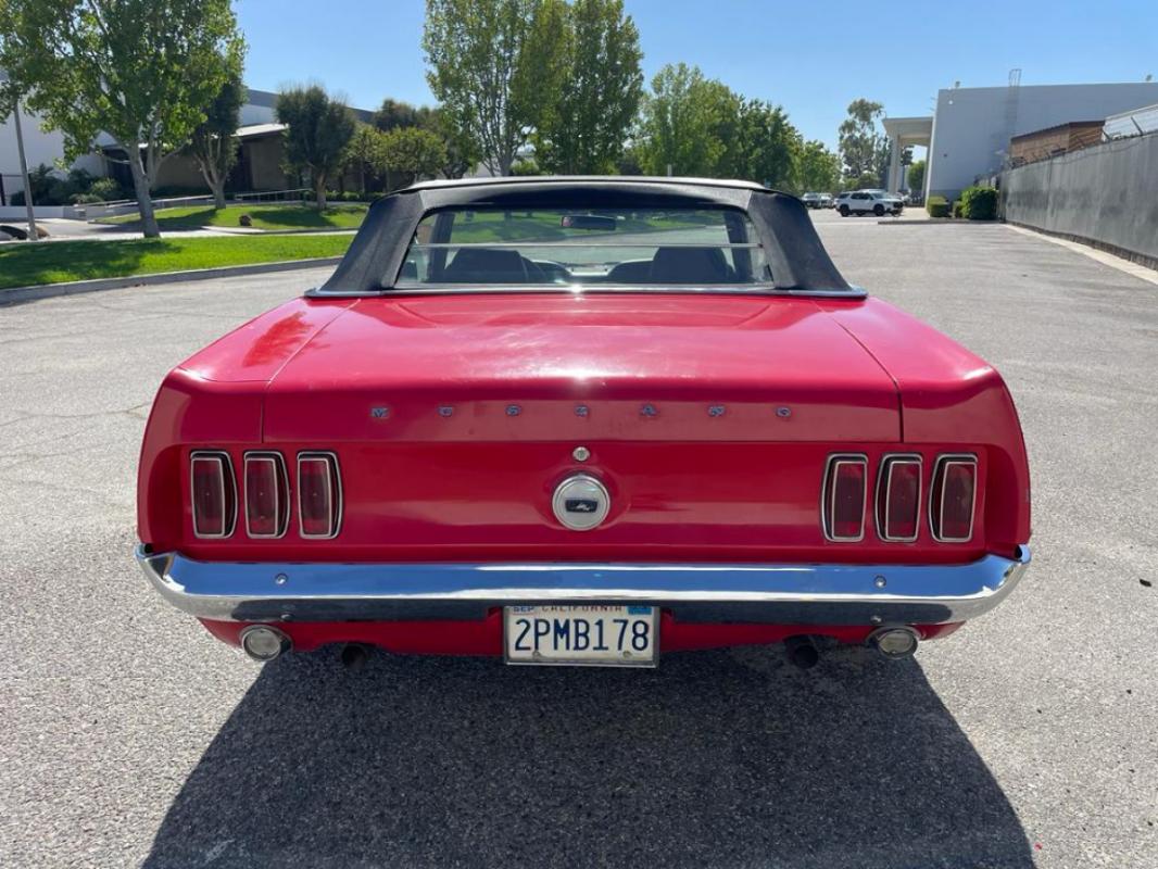 Ford Mustang - CABRIOLET 302 CI V8 ROUGE 69