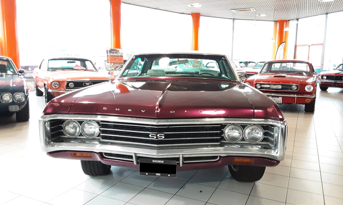 Chevrolet Impala - CUSTOM SS 427 CI V8