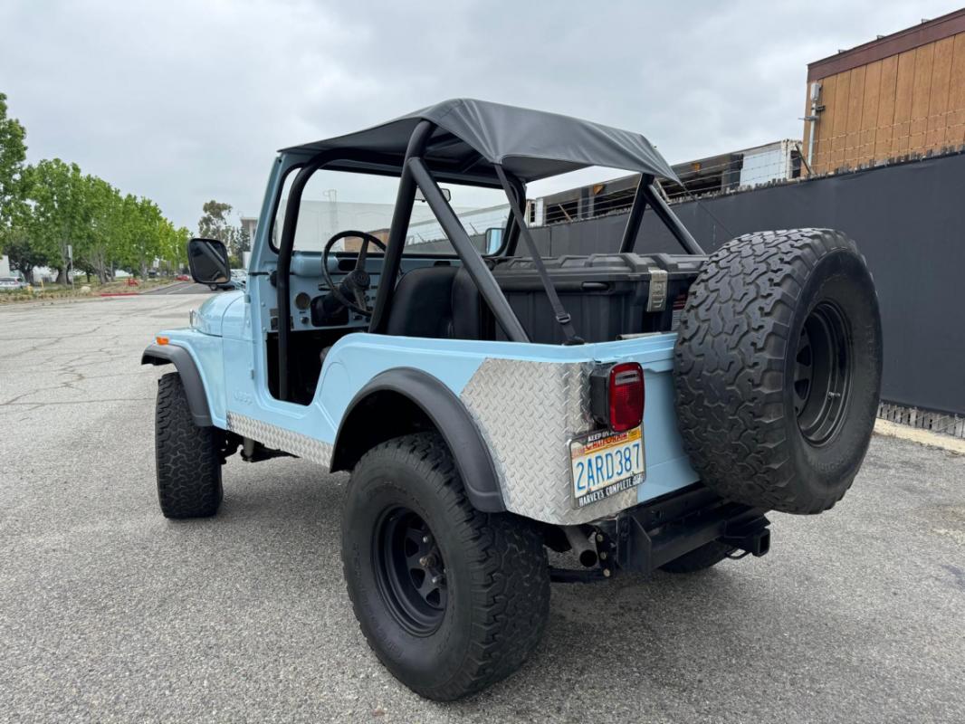 Jeep Wrangler - CJ5 V8 304 CI 1979 BLEUE