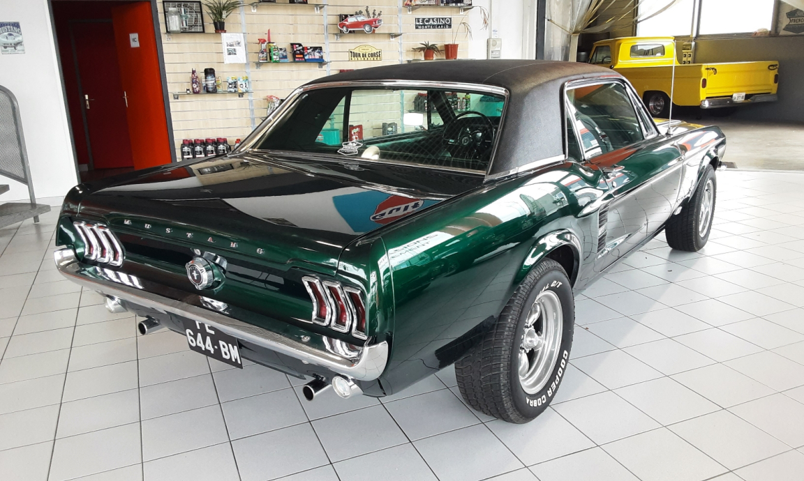 Ford Mustang - COUPE VERTE TOIT VINYLE 1967