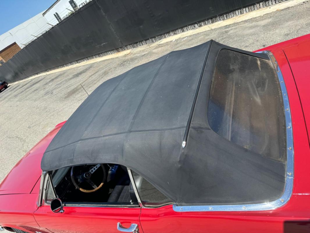 Ford Mustang - CABRIOLET CODE C 289CI V8 ROUGE 1966