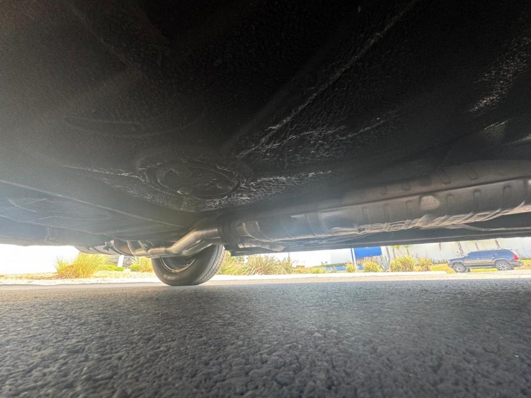 BMW Série 3 - 325 I E30 CABRIOLET ROUGE BOITE MECA 1987