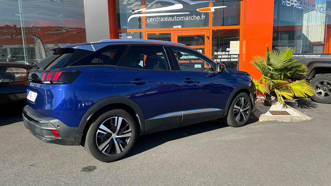 Peugeot 3008 - BlueHDi 130ch SetS EAT8 Allure Business