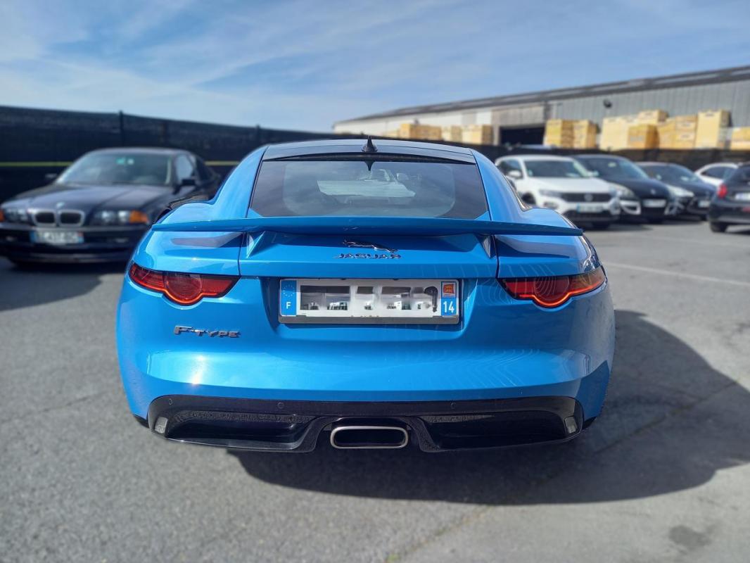 Jaguar F-Type - Coupe P300 Quickshift R-DYNAMIQUE - GARANTIE 12 MOIS