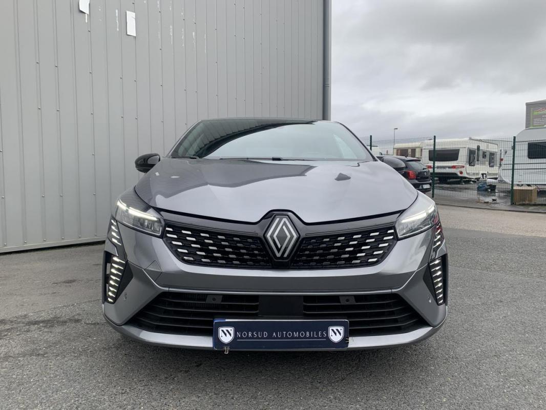 Renault Clio - 1.6 E-Tech FULL Hybride 145 CH Esprit Alpine - 1ère MAIN GARANTIE CONSTRUCTEUR 04/2026