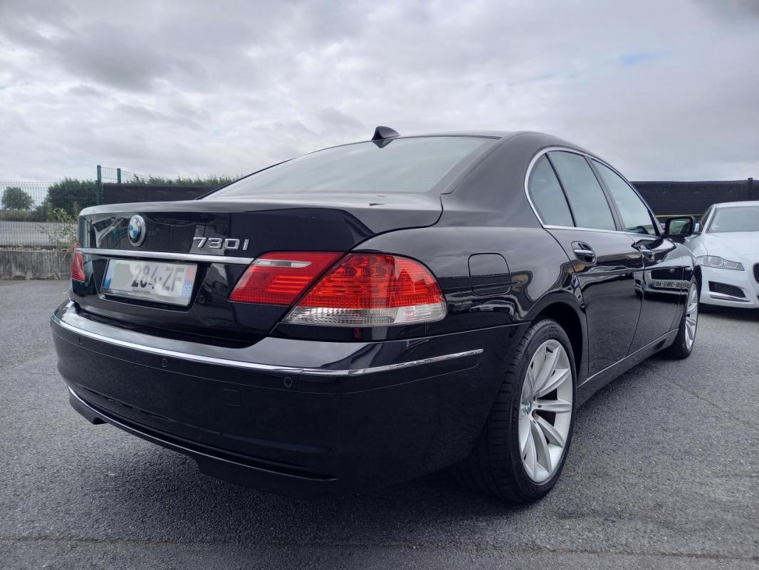 BMW Série 7 - 730i E65 FACELIFT 258ch