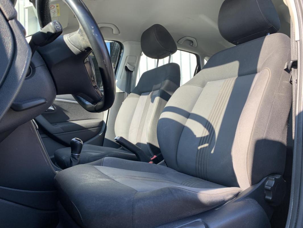 Volkswagen Polo - V 1.0i 75 CH ALLSTAR - GARANTIE 6 MOIS