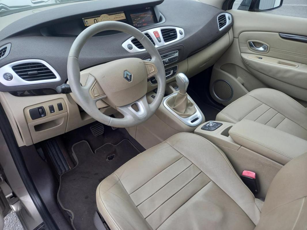 Renault Scénic - III 2.0 DCI 150 CH BVA FINITION JADE